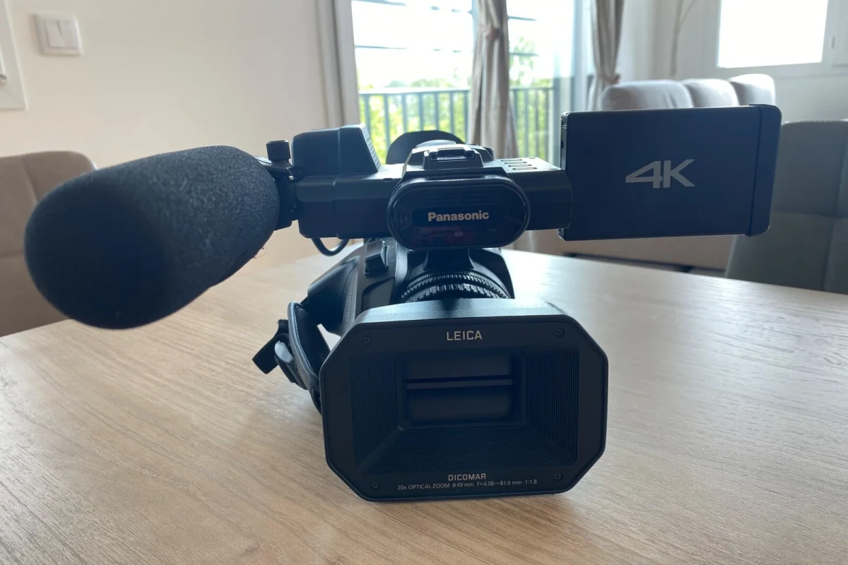 Location Panasonic X1000 - Lightyshare