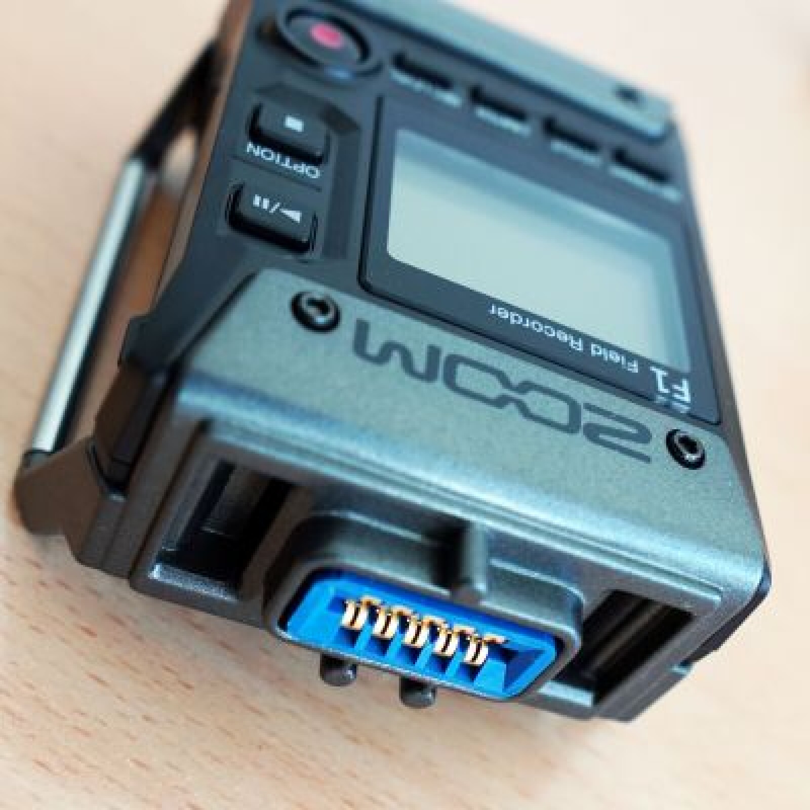 Micro cravate - Zoom F1-LP + micro lavalier + carte 8 Gb - Photo 3 sur 3