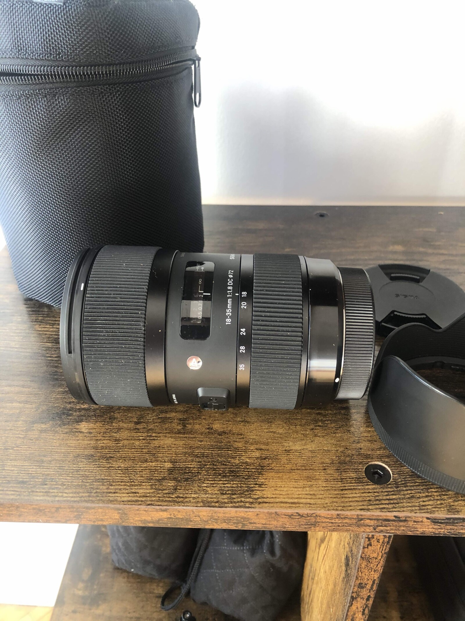 Objectif Sigma 18-35mm - Photo 2 sur 3