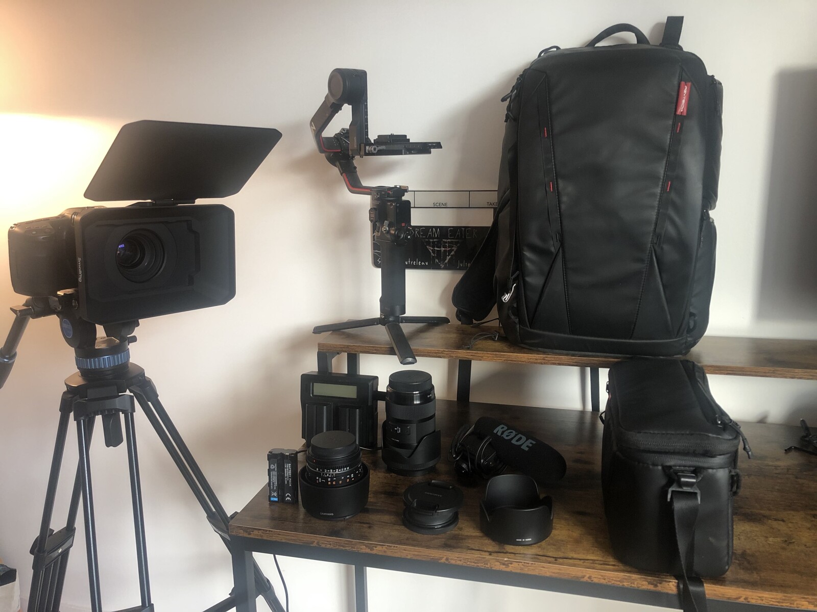 BMPCC 6K Pro - Kit "prêt à tourner" (Grand) - Photo 1 sur 9