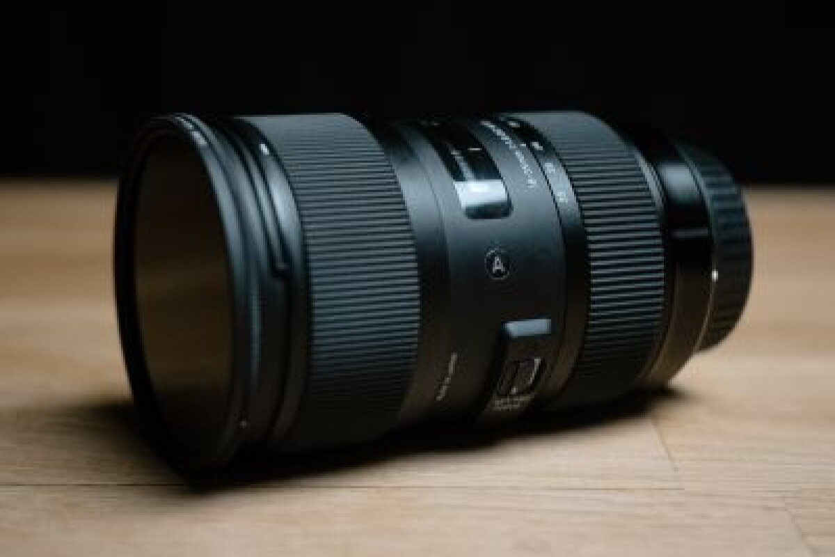 Location SIGMA 18-35mm 1/8 EF - Lightyshare