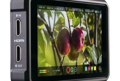 Location Atomos Ninja V pro kit complet + 5 batteries 