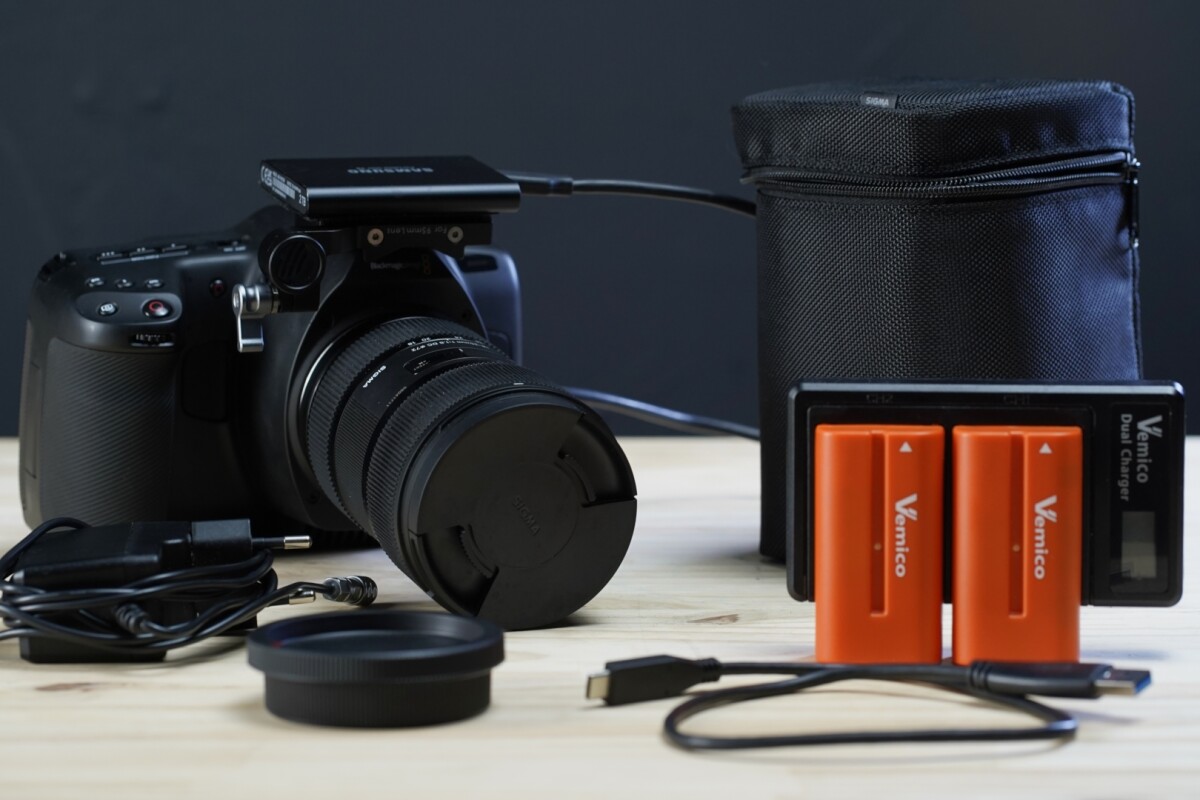Location Blackmagic Design Pocket Cinema Camera 6K Pro - Lightyshare