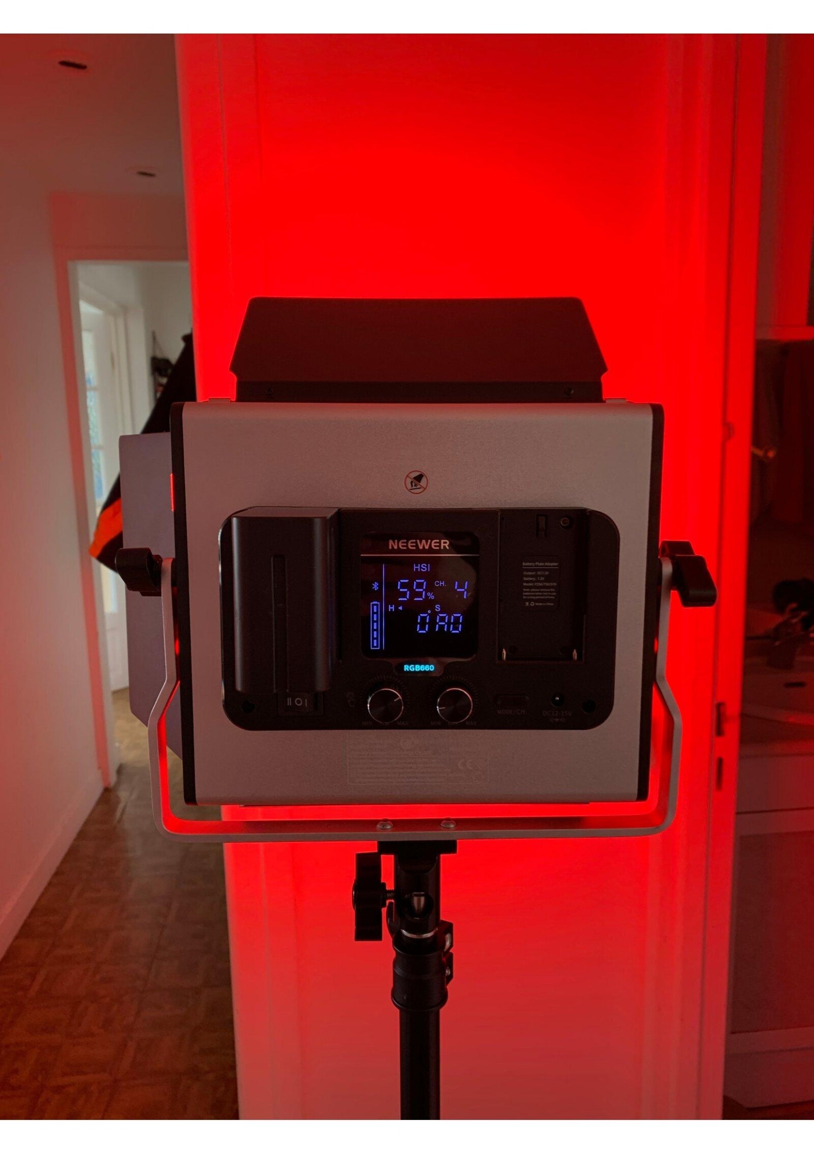 PANNEAU LED - NEEWER 660 RGB - kit x3 - Photo 3 sur 6