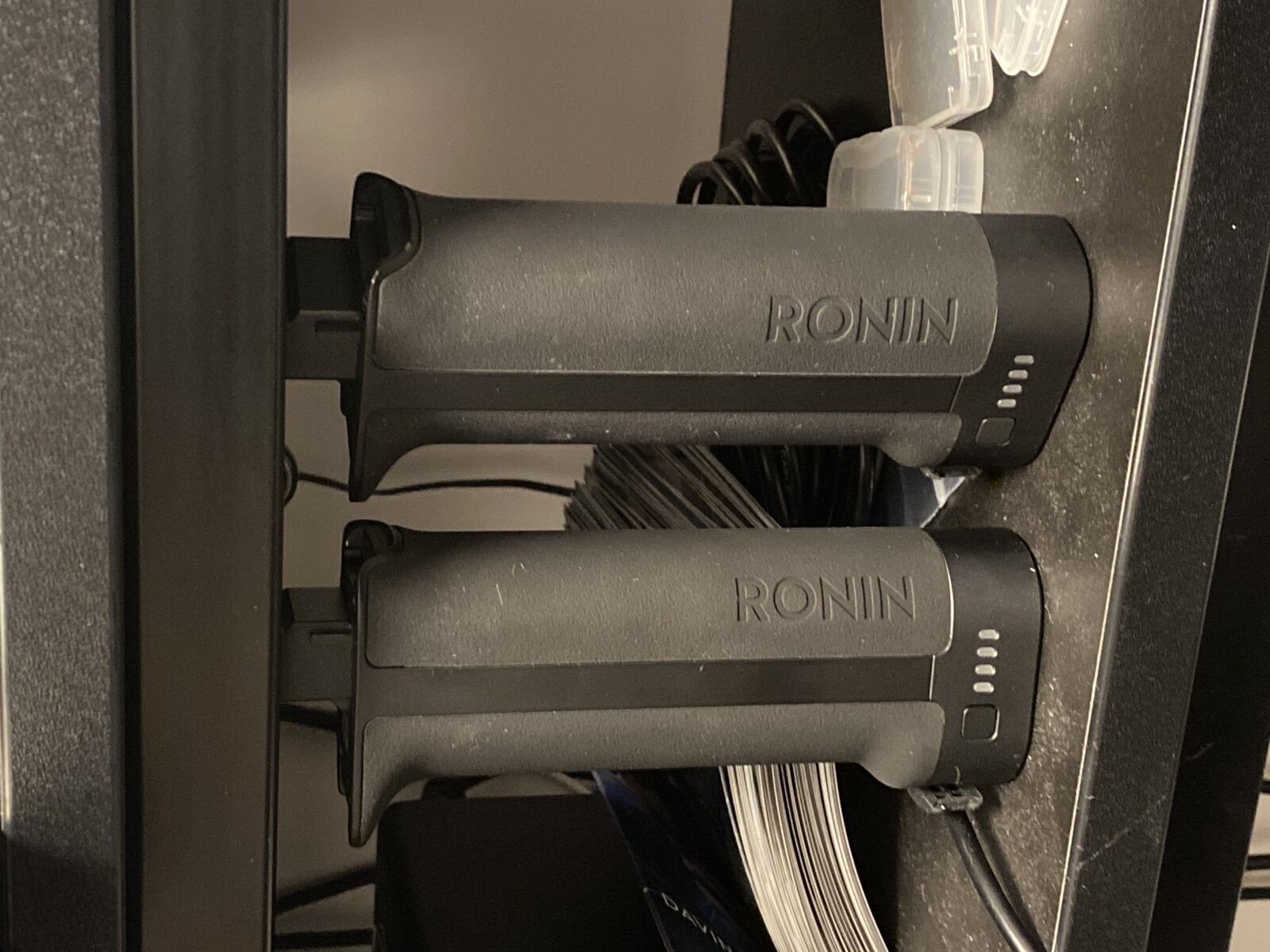 Tilta Stabilisateur Ring grip advanced DJI Robin RS2 + module Alim + Module Vlock - Photo 2 sur 6