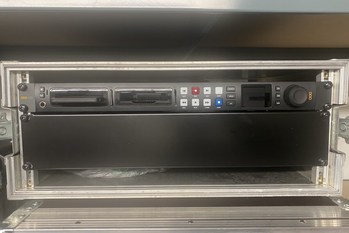 Location blackmagic Hyperdeck studio pro 4K + DD 1To - Lightyshare