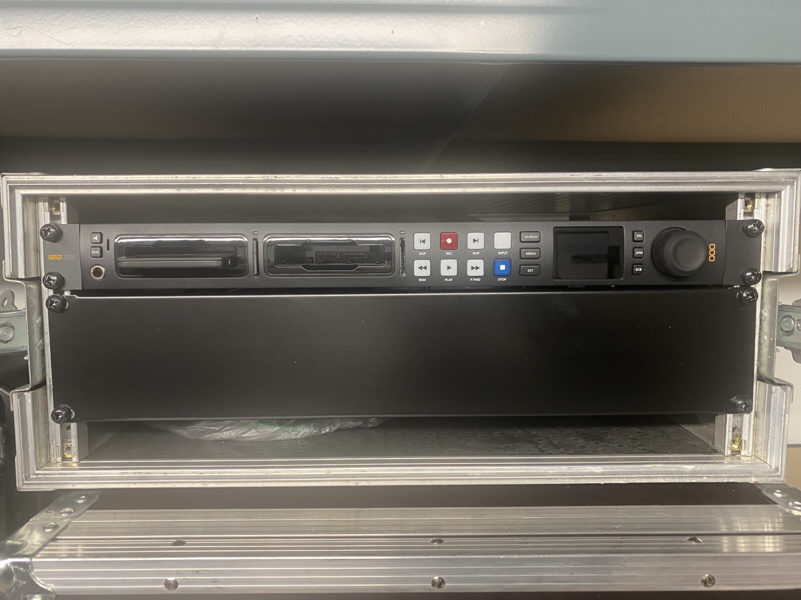 blackmagic Hyperdeck studio pro 4K + DD 1To - Photo 1 sur 1