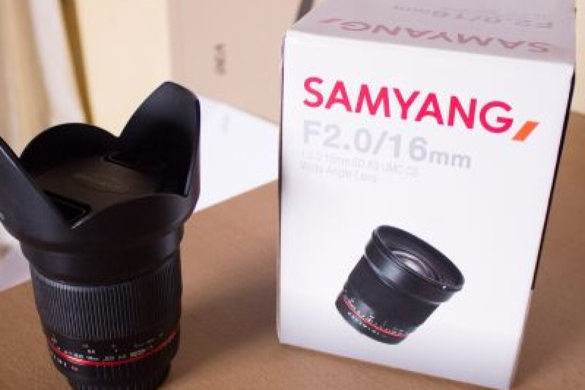 Location Samyang 16mm F/2 (Monture EF) - Lightyshare