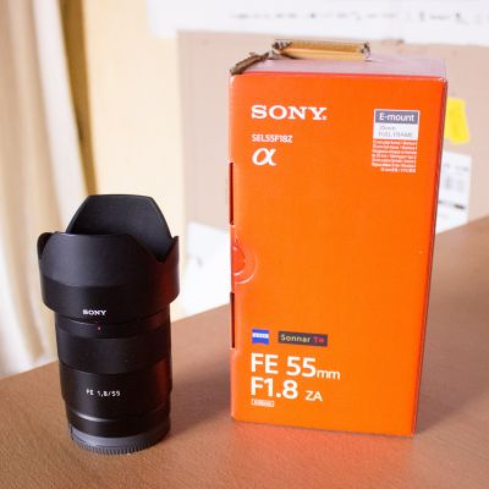 Sony-Zeiss 55mm F/1.8 (Monture E) - Photo 1 sur 3