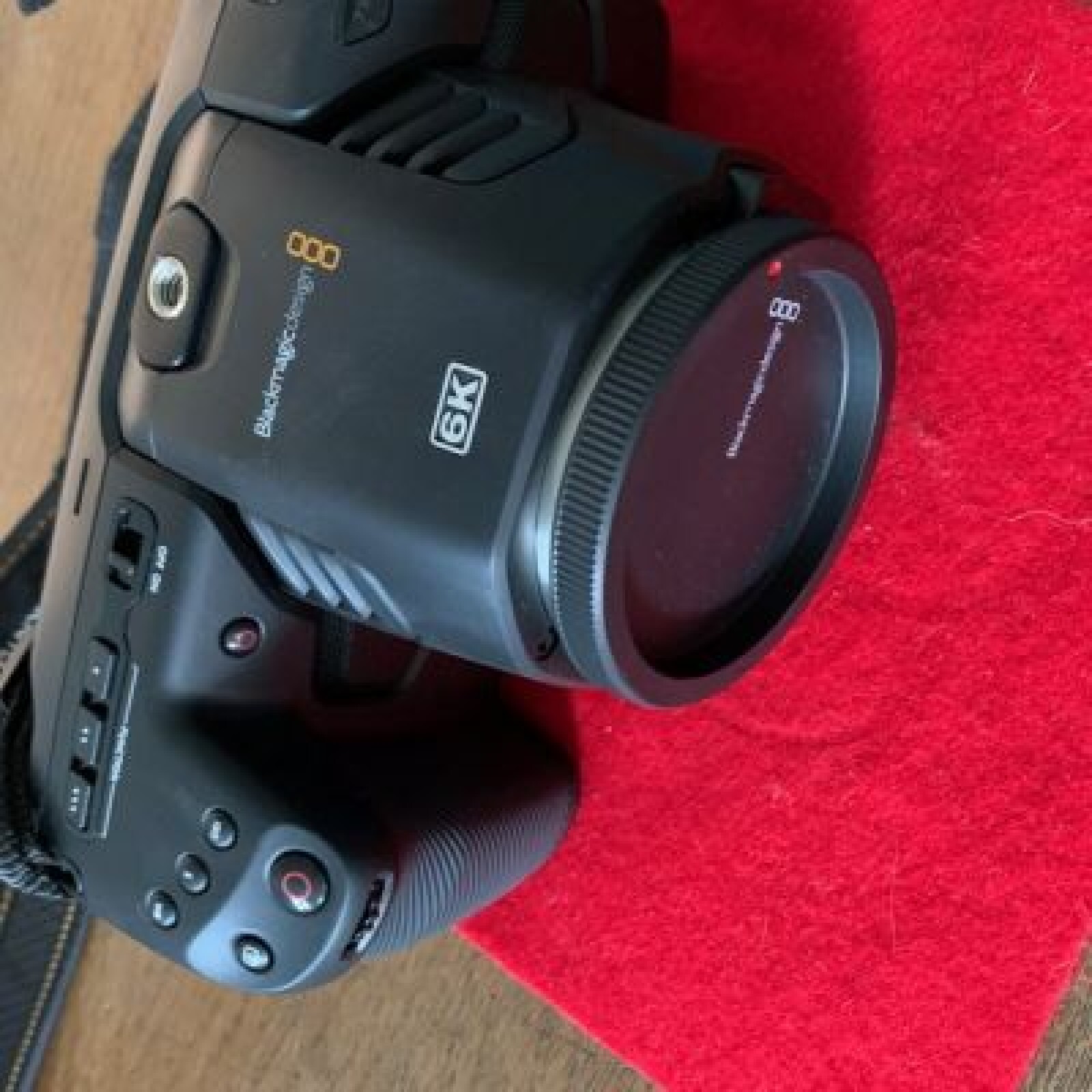 BLACK MAGIC POCKET CINEMA CAMERA 6K (BMPCC) - Photo 2 sur 3