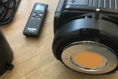 Location Projecteur LED Godox SL200W