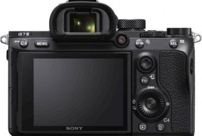 Location Sony A7 III + 3 Batteries