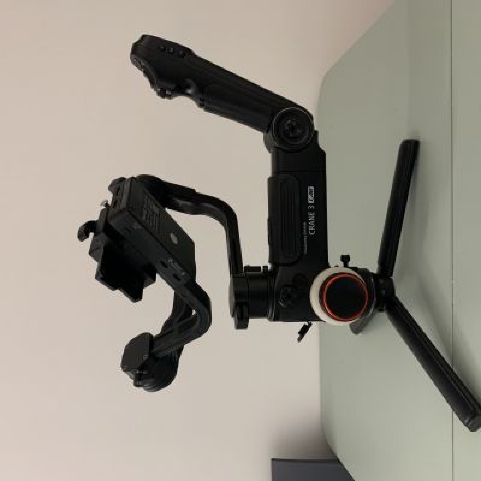 Stabilisateur Zhiyun Crane 3 Lab - Photo 5 sur 5