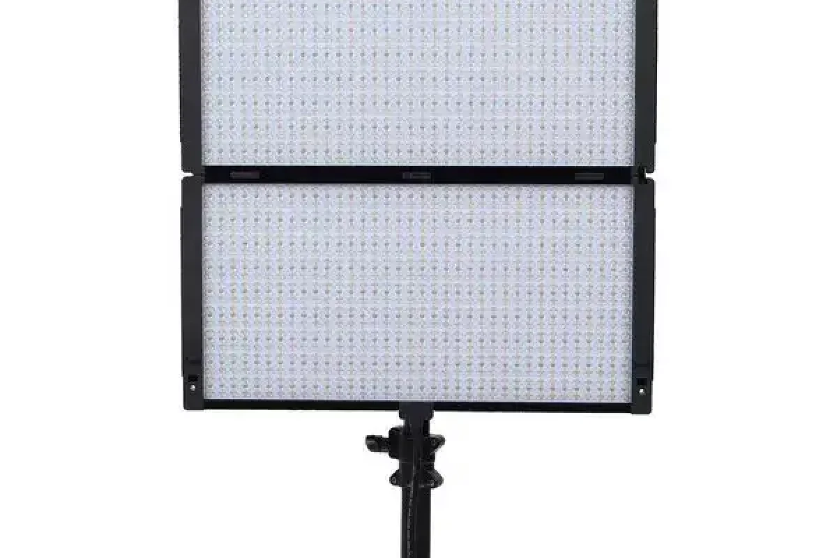 Location LED Nanlite Pavoslim 240C - Lightyshare