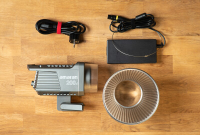 Location Aputure Amaran 200X