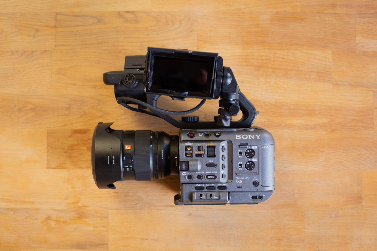 KIT Sony FX6 + Sony 24-70 mm f/2,8 GM II - Photo 2 sur 2