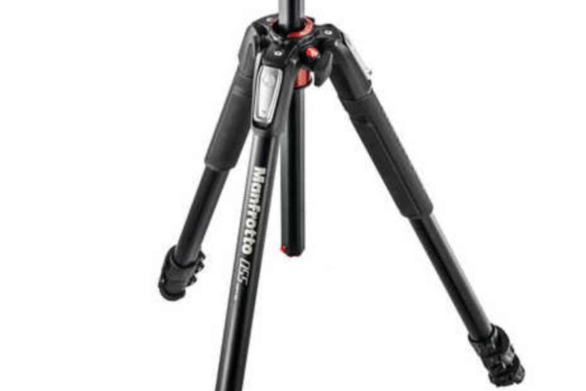 Location Trépied photo MANFROTTO MK055XPRO-3W - Lightyshare
