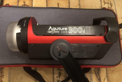 Location Aputure COB LS 300D MkII