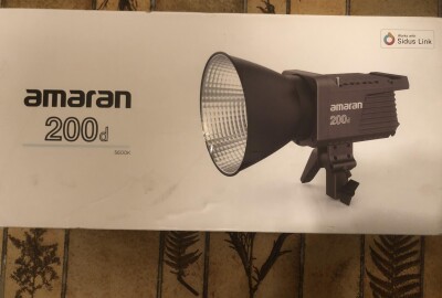 Location Aputure Amaran 200D  