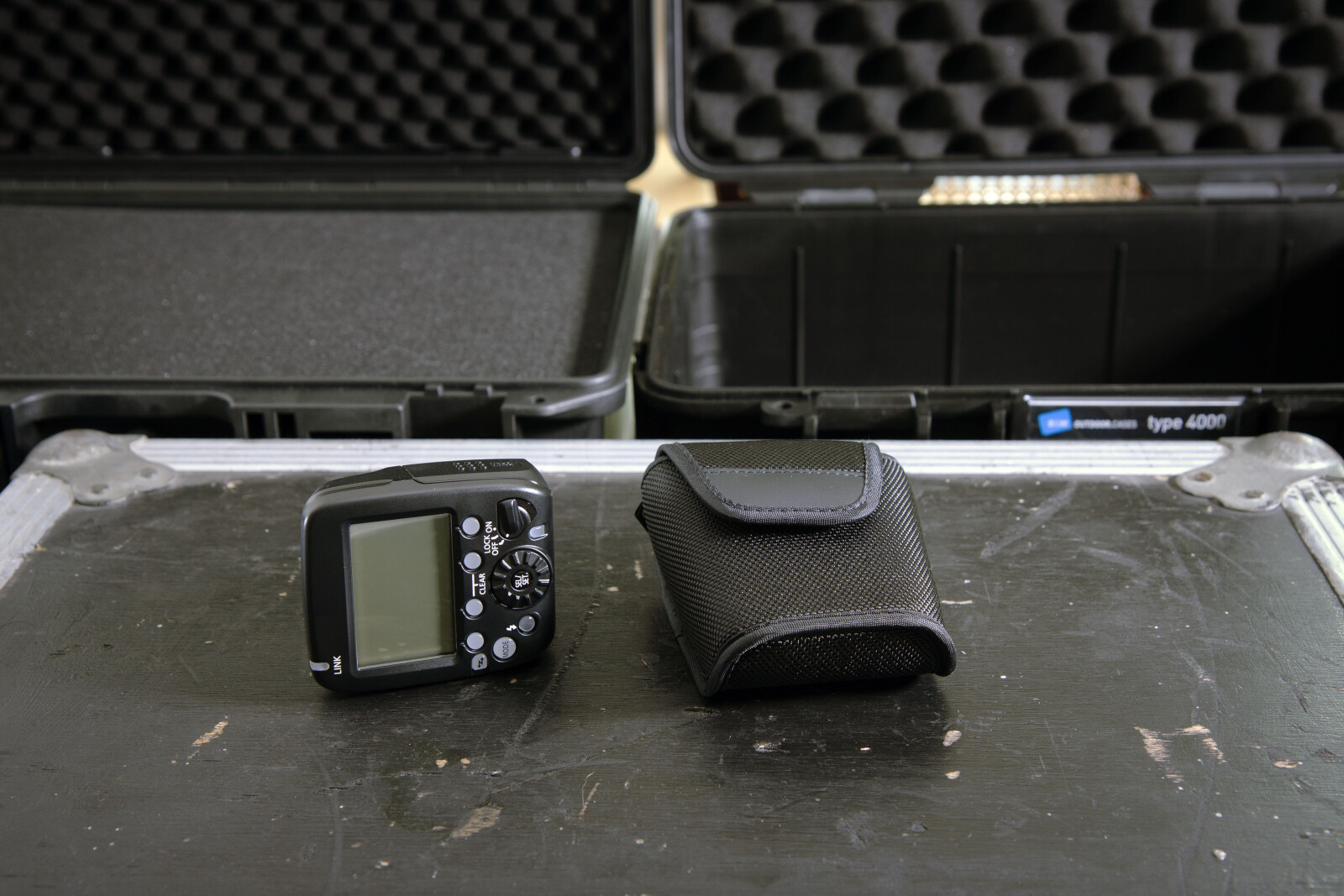 Canon Speedlite Transmitter ST-E3-RT - Photo 3 sur 3