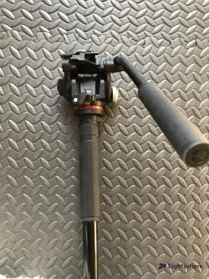 Location Pack monopode tête fluide