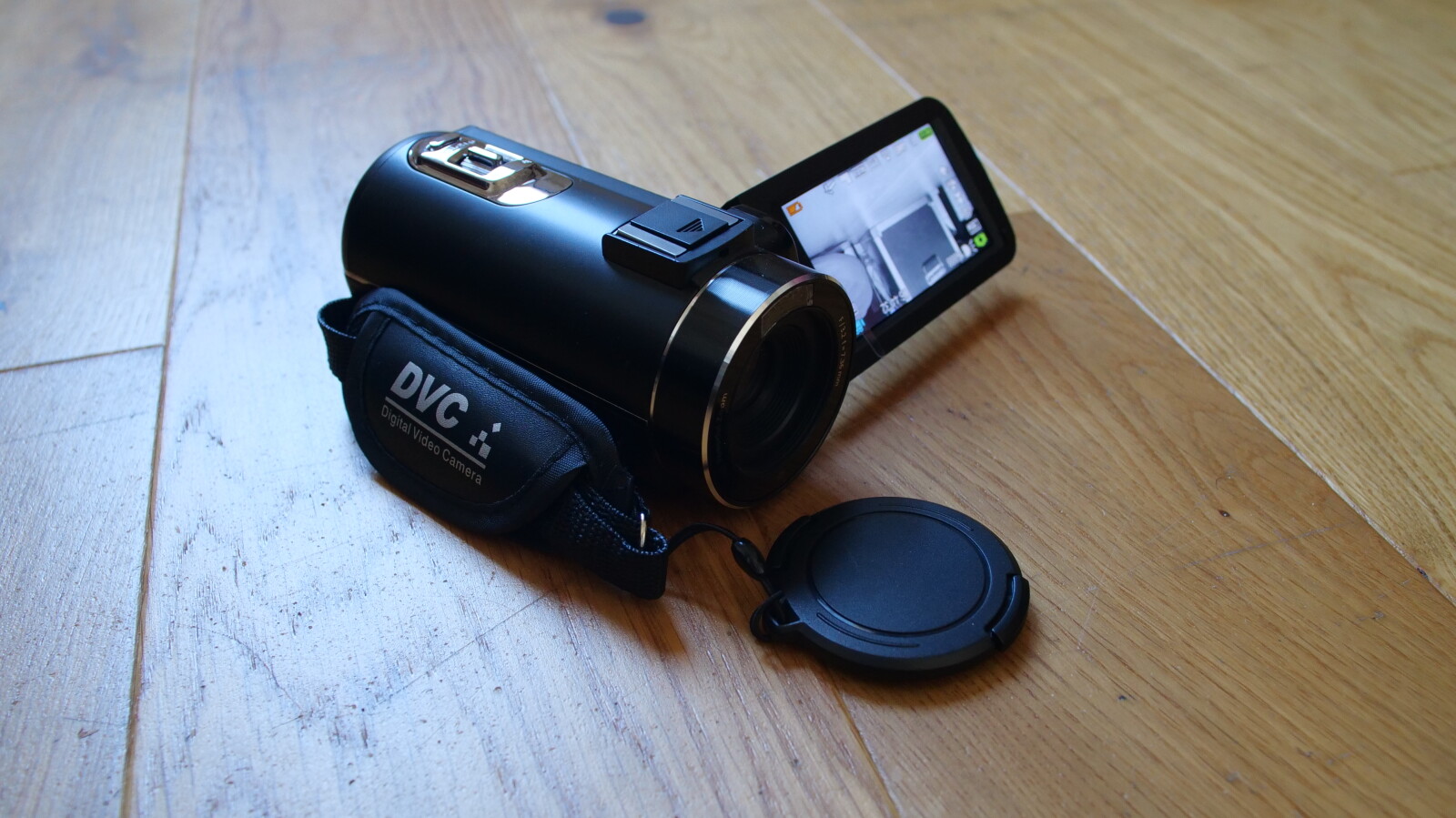 PEAWOLCY Caméscope - Photo 2 sur 3