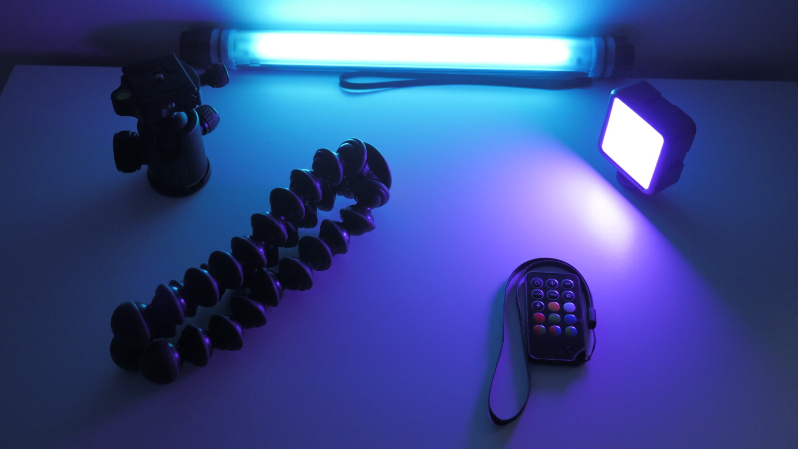 Kit lumières led RGB sur batterie - Photo 1 sur 6