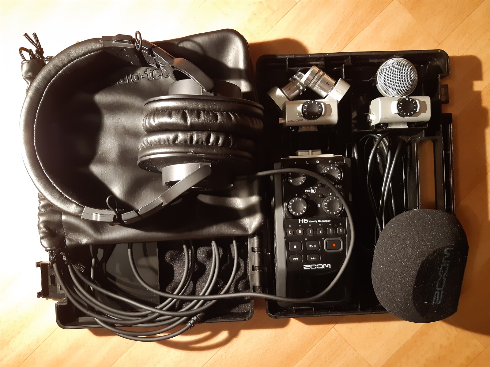 Zoom H6 et Casque ATH M30 - Photo 7 sur 7