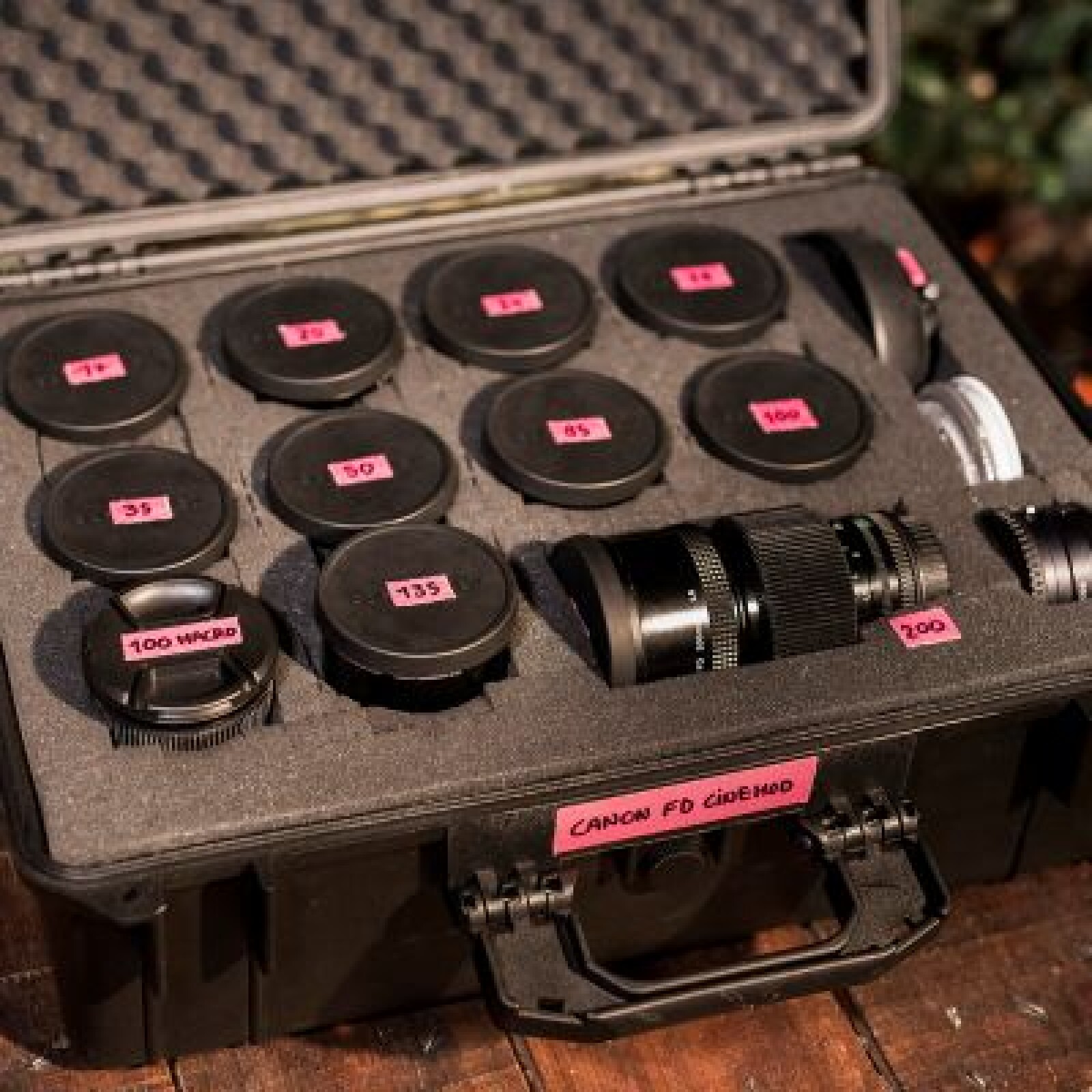 Set Canon FD Cinemod (11 optiques fixes) - Photo 3 sur 3