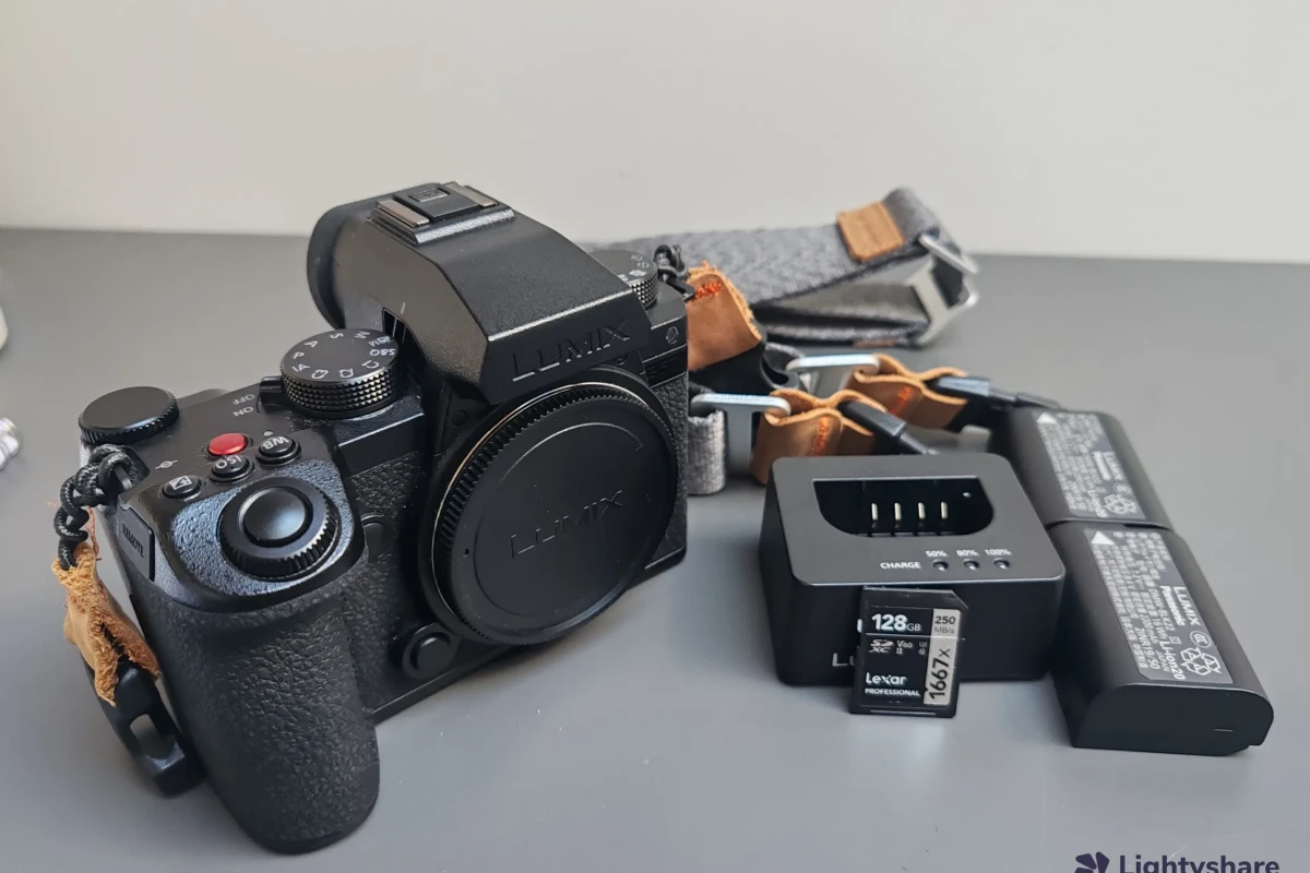 Location Panasonic LUMIX S5IIX (DC-S5M2X) - Lightyshare