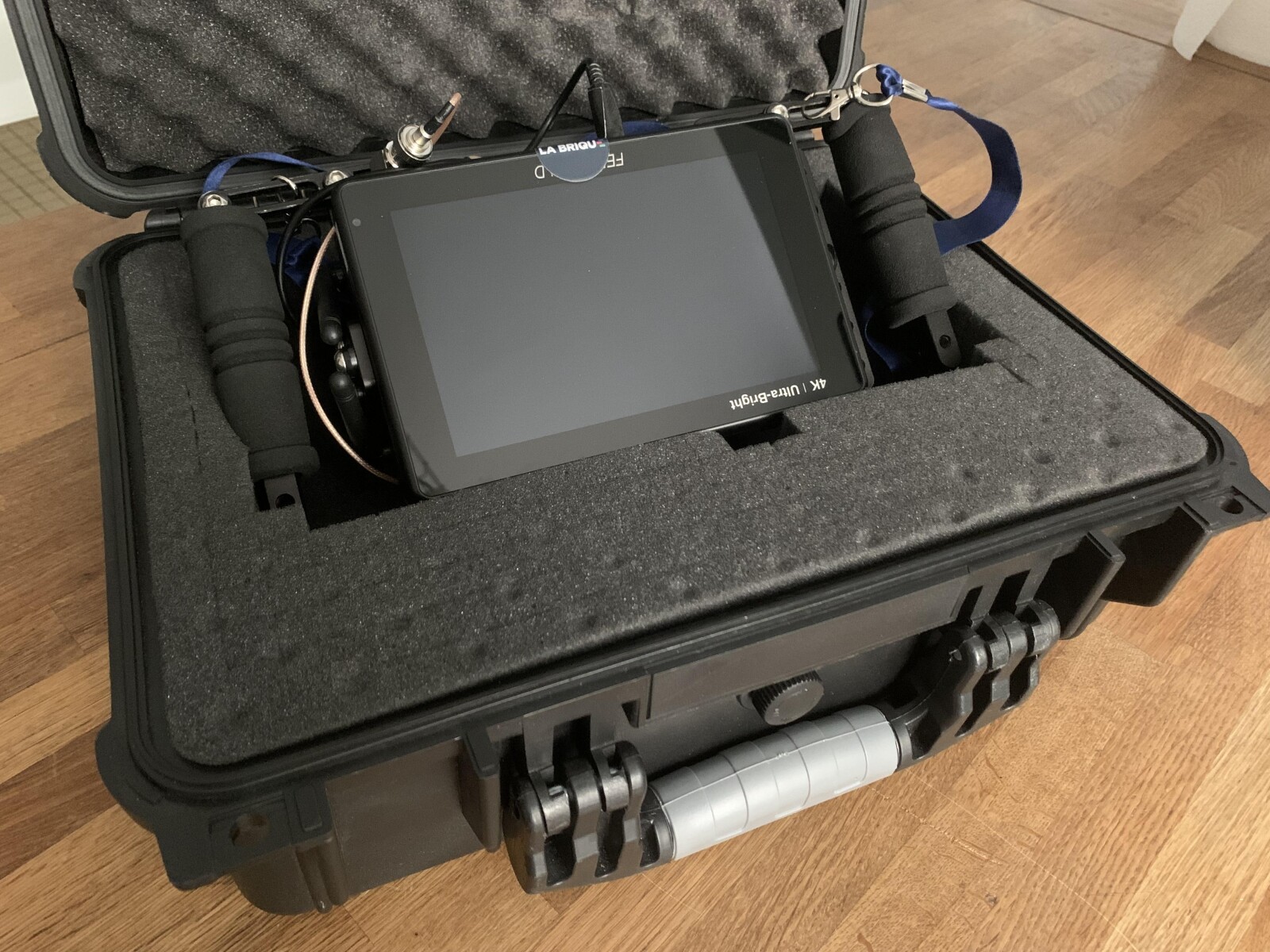Kit Moniteur Réal HF Feelworld LUT7S - Photo 1 sur 5
