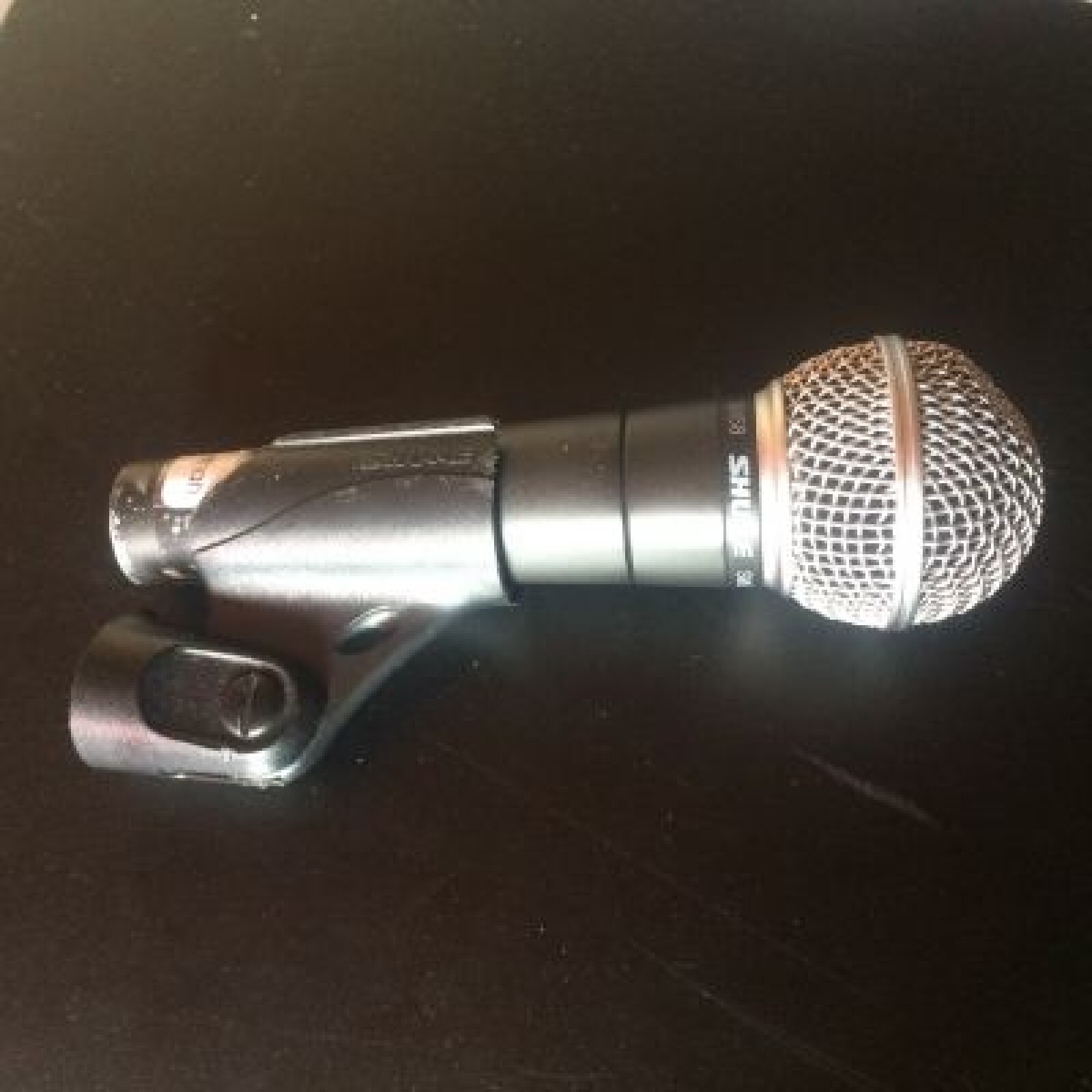 Sm58 avec pince - Photo 2 sur 2