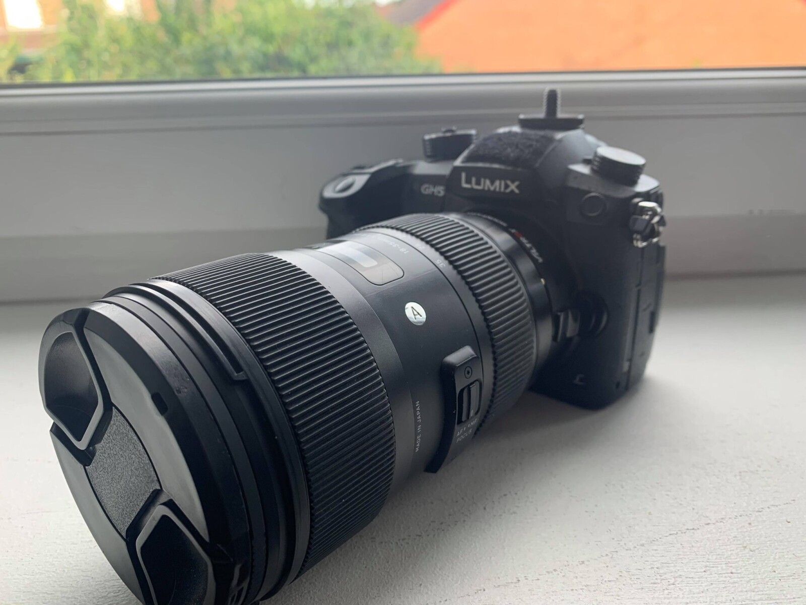 GH5 (v-log) + sigma 18-35 (speedbooster viltrox) - Photo 1 sur 1