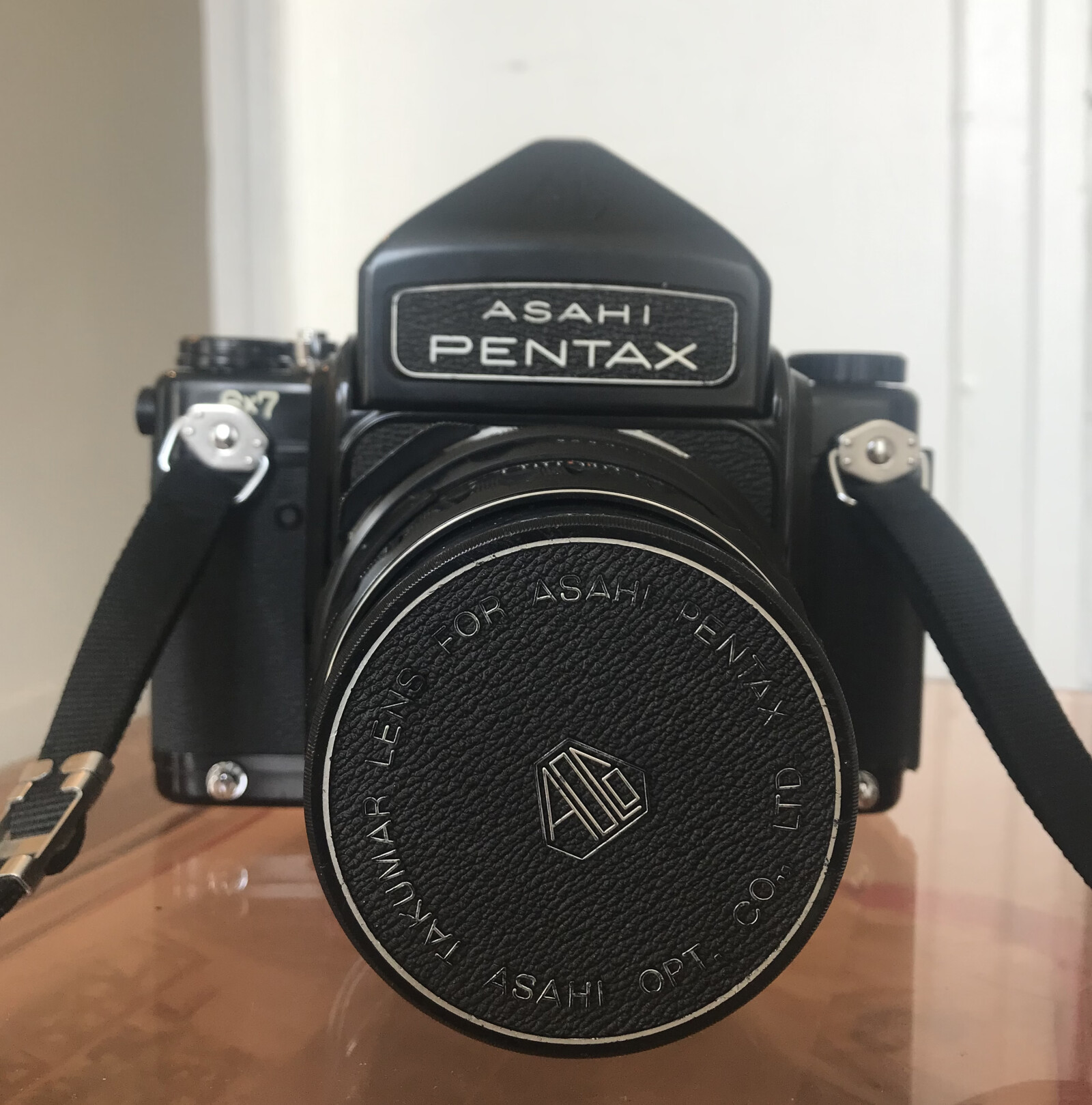 Pentax 6x7 TTL MLU 105mm f/2.4 - Photo 1 sur 3
