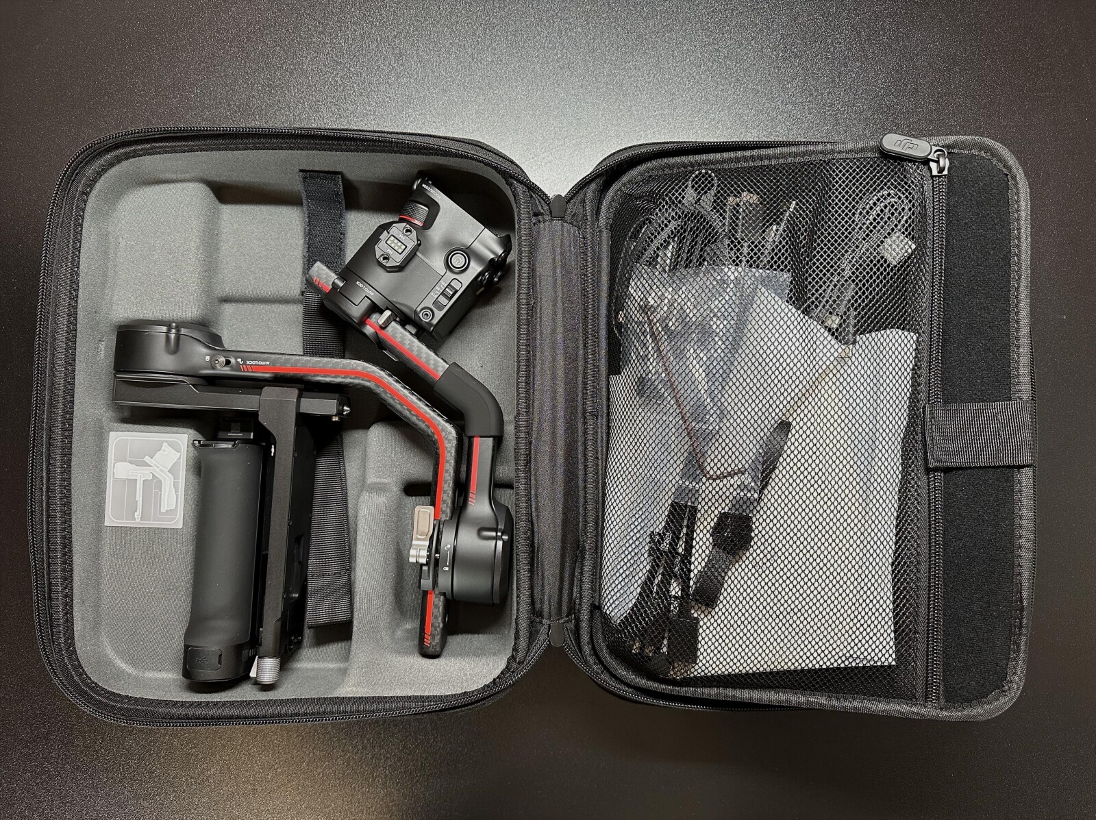 DJI Ronin RS 3 PRO COMBO - Photo 1 sur 4