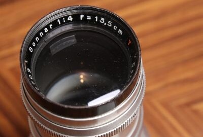 Location Optique de 1948 Carl Zeiss Sonnar 135mm f/4  + Bague Sony