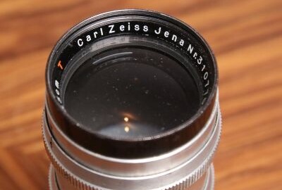 Location Optique de 1948 Carl Zeiss Sonnar 135mm f/4  + Bague Sony