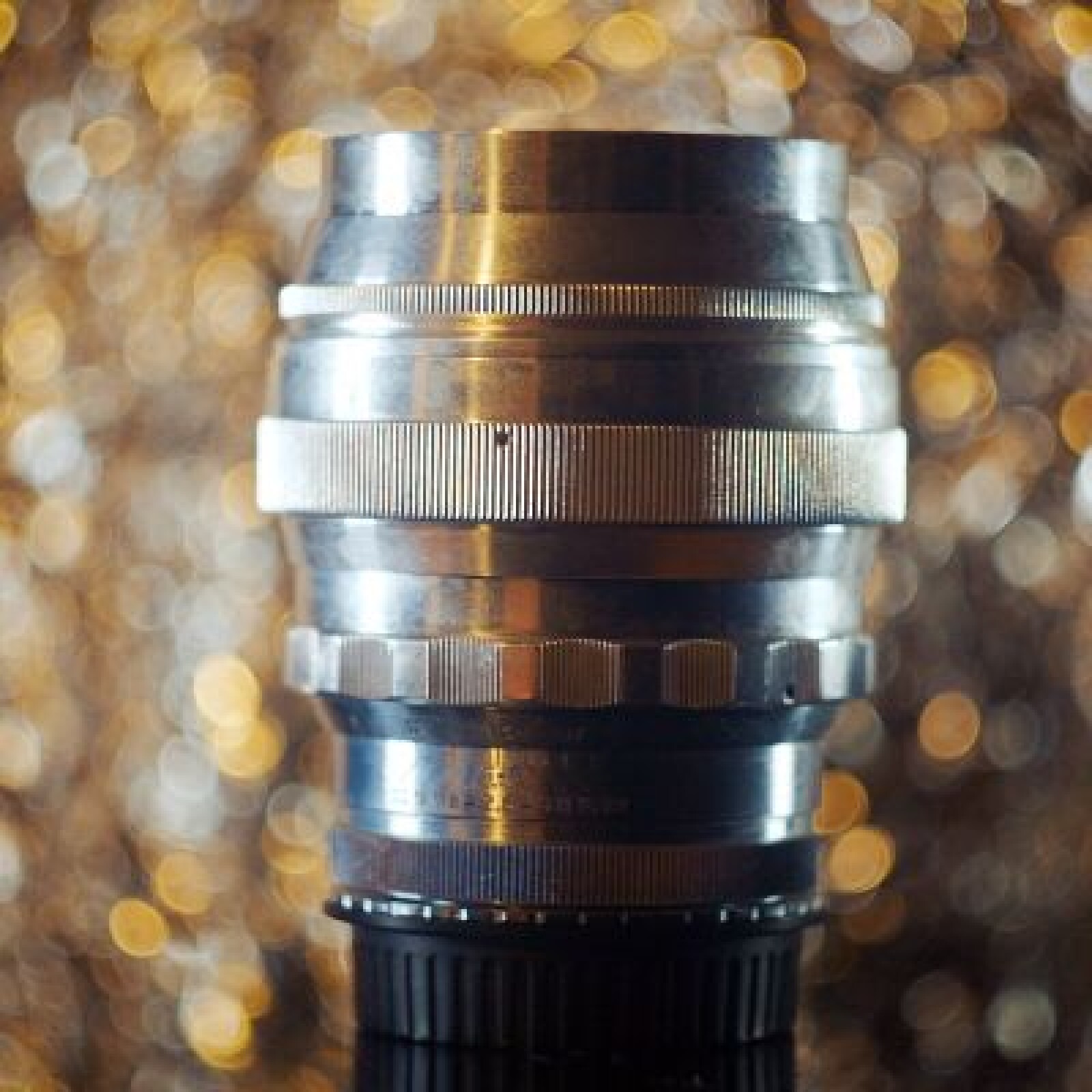 Objectif URSS Helios-40 (85mm f/1.5) Canon EF - Photo 1 sur 5