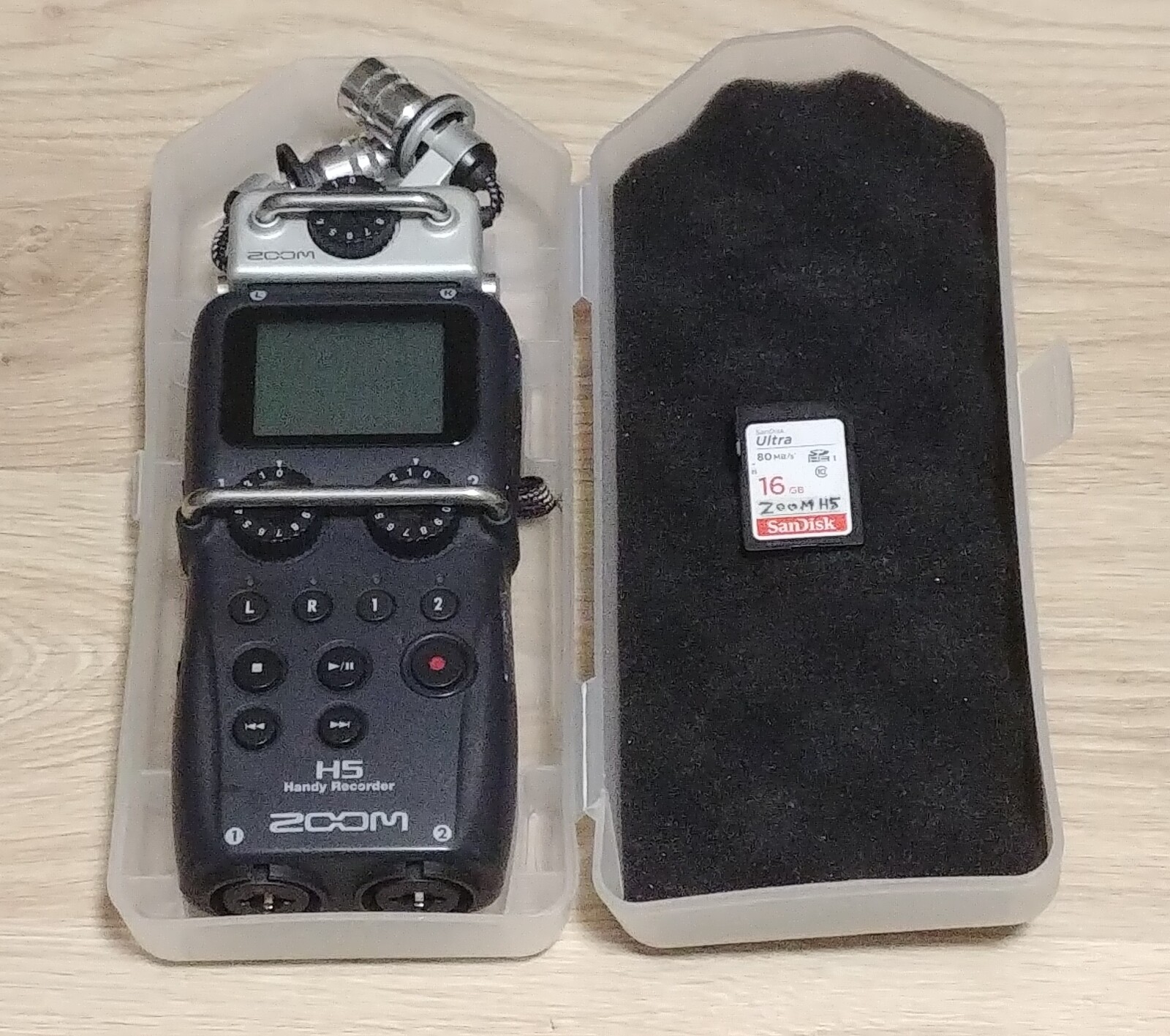 ZOOM H5 avec capsule X/Y (XYH-5) + bonnette + Carte SD - Photo 5 sur 5
