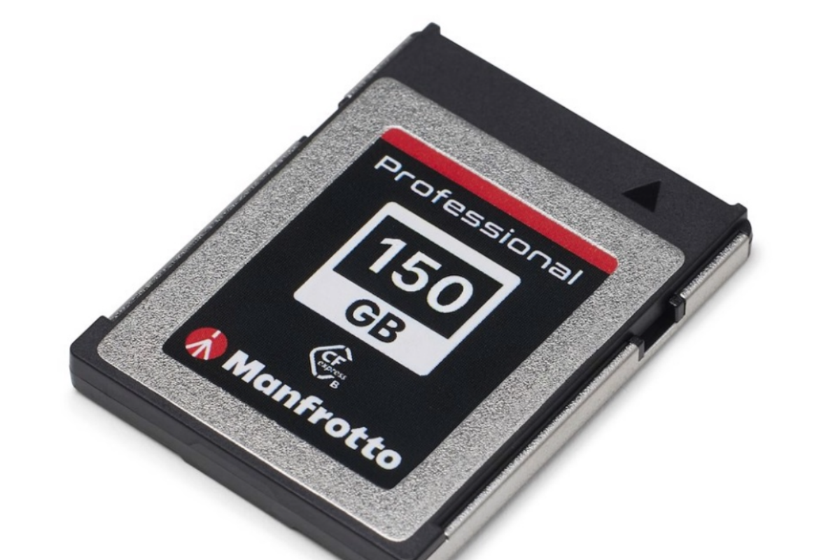 Location Manfrotto CFexpress Type B 256 Go - Lightyshare