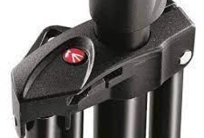 Location 2 Pieds Manfrotto 1004 Bac + clamps + sac de transport
