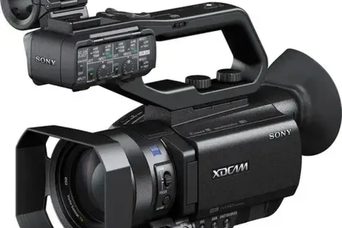 Location Sony PXW-X70 - Lightyshare