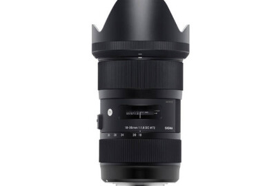 Location BLACKMAGIC POCKET CINÉMA CAMERA 6K + OBJECTIF SIGMA 18-35MM