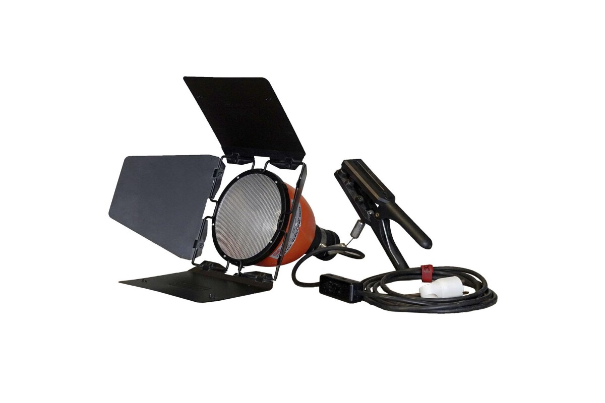 Location Mandarine 500W + Pince bras magique - Lightyshare