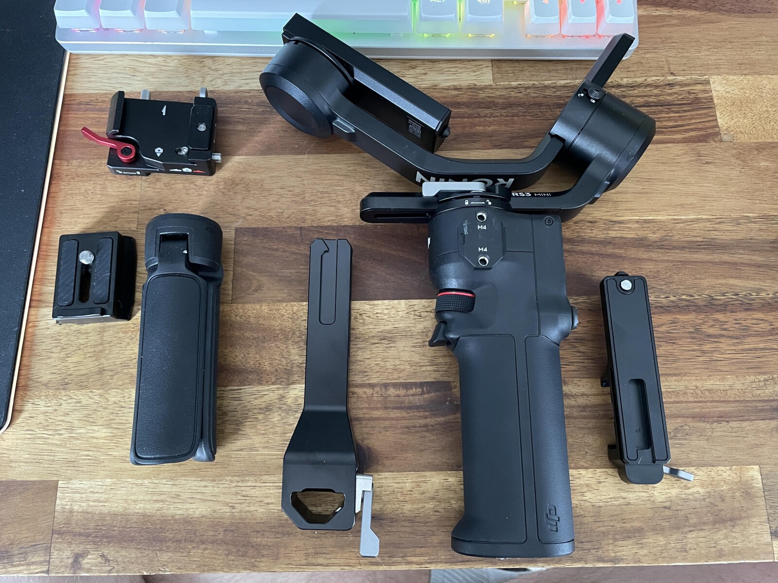 DJI RS4 Mini - Photo 1 sur 4