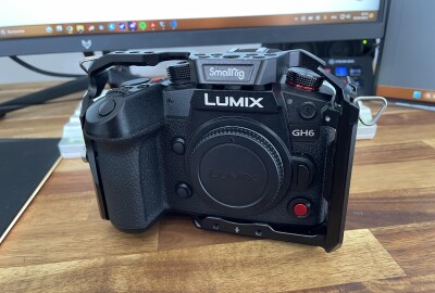 Location Panasonic GH6 pack Run & Gun (50mm f1.2 + SSD + accessoires Smallrig)