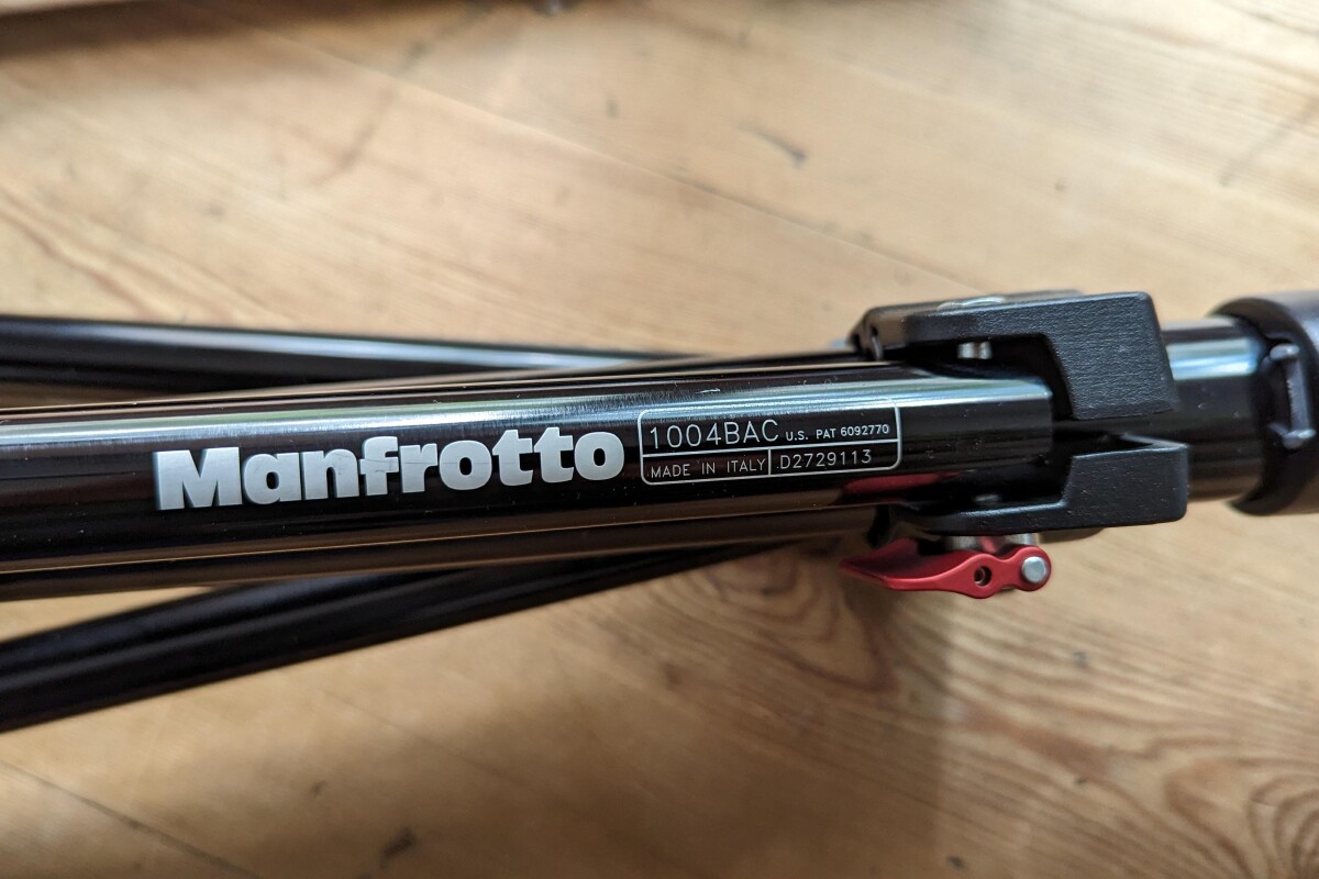 Location Trépied Manfrotto 1004BAC  - Lightyshare