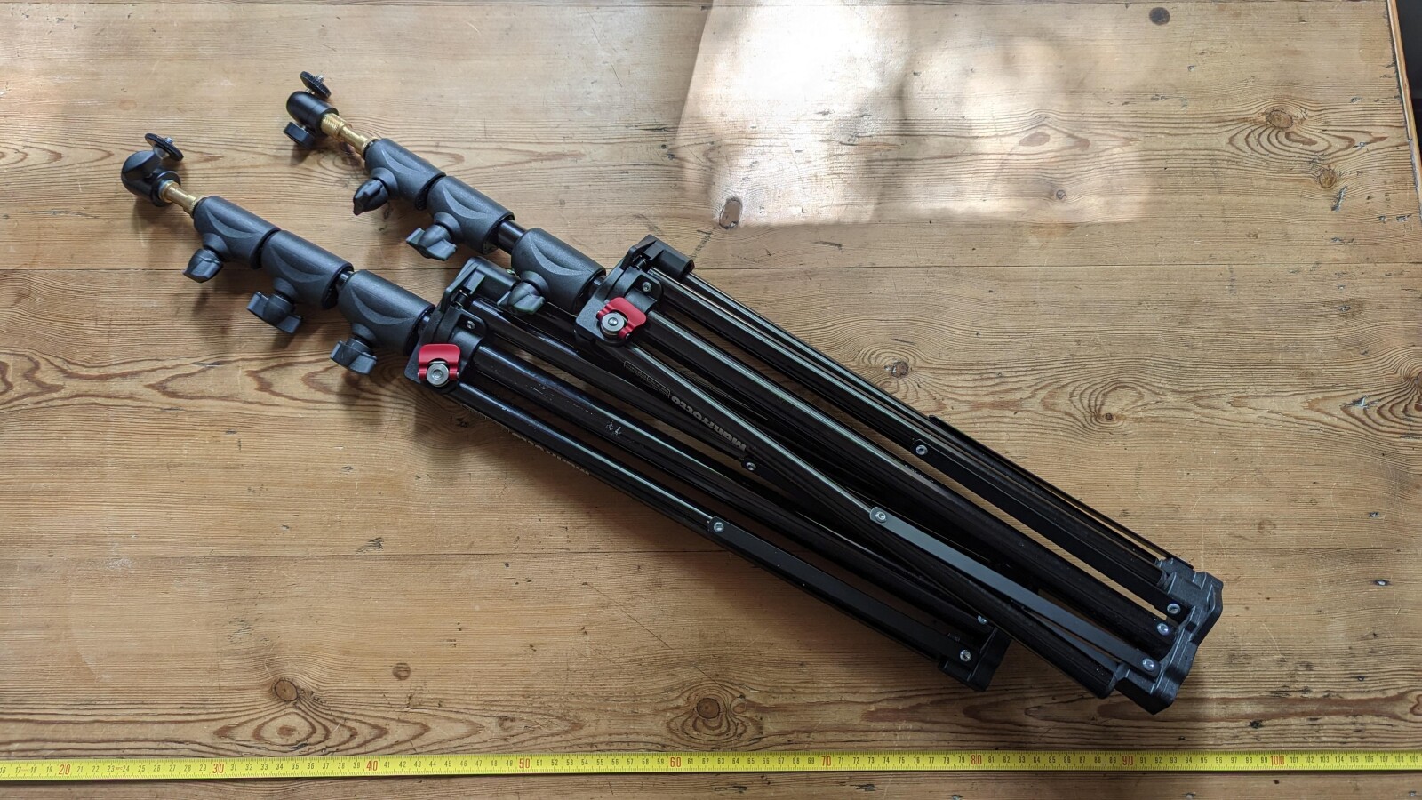 Manfrotto 1051BAC - trépied leger - Photo 1 sur 3