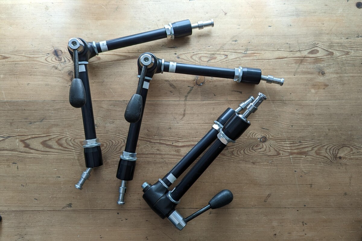 Location Manfrotto 143N - Bras magique - Lightyshare