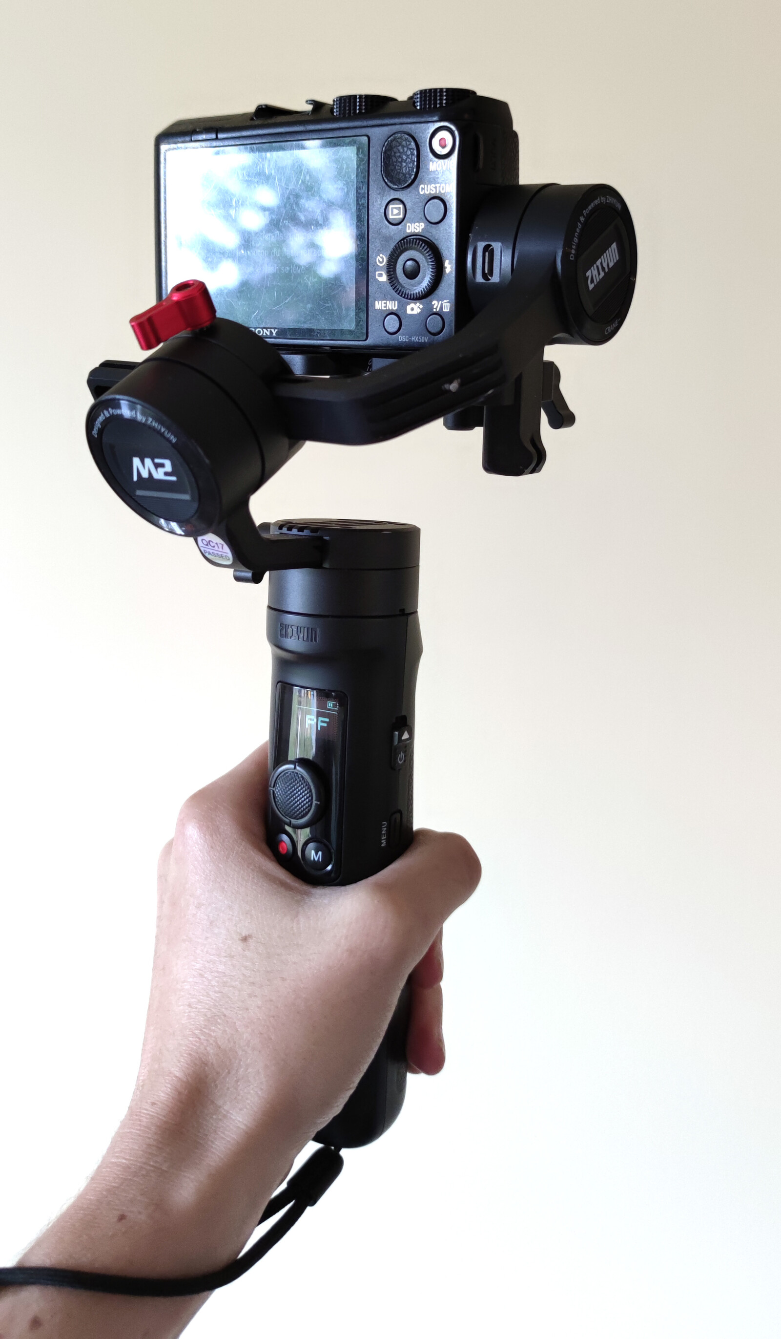 Stabilisateur smartphone apn compact Zhiyun Crane M2 - Photo 3 sur 4